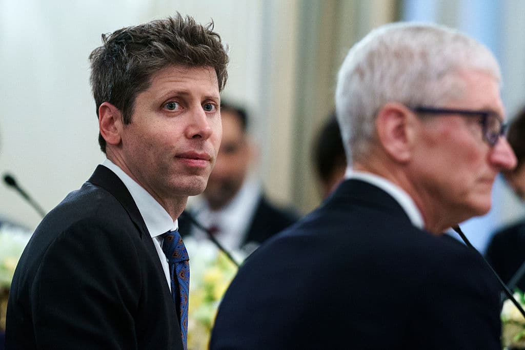 Apple Escalates Legal Battle Against OpenAI Over Alleged Trade Secret Theft