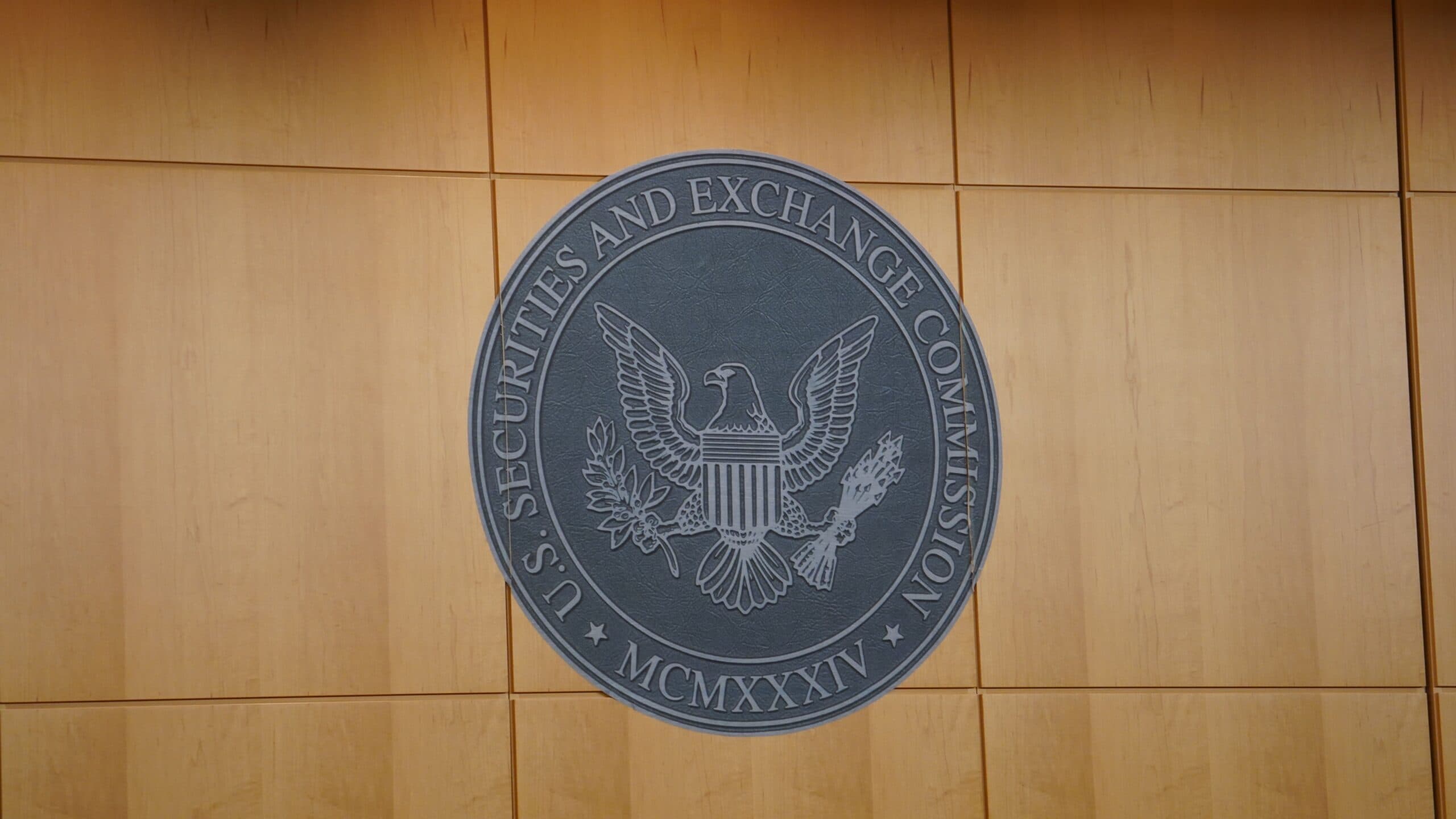 Bitcoin Options Market Expansion: Regulatory Scrutiny Intensifies for Nasdaq