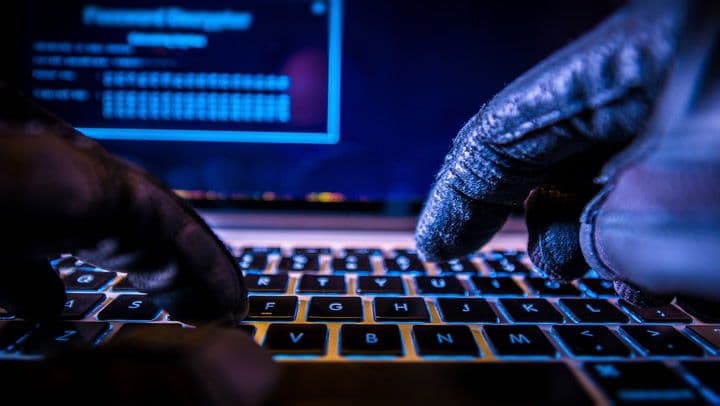 Bitcoin Payment Server Launches Massive Bounty to Recover Stolen Funds After Major Exploit