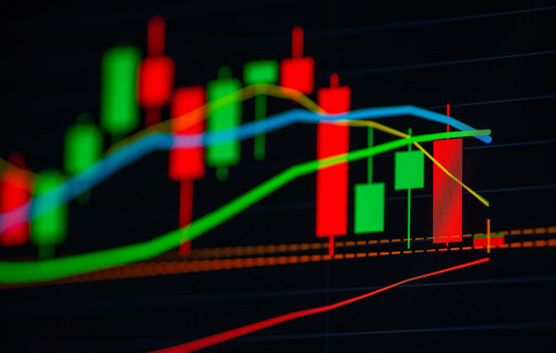Market Volatility Rises as Geopolitical Tensions and High Expectations Weigh on Stocks