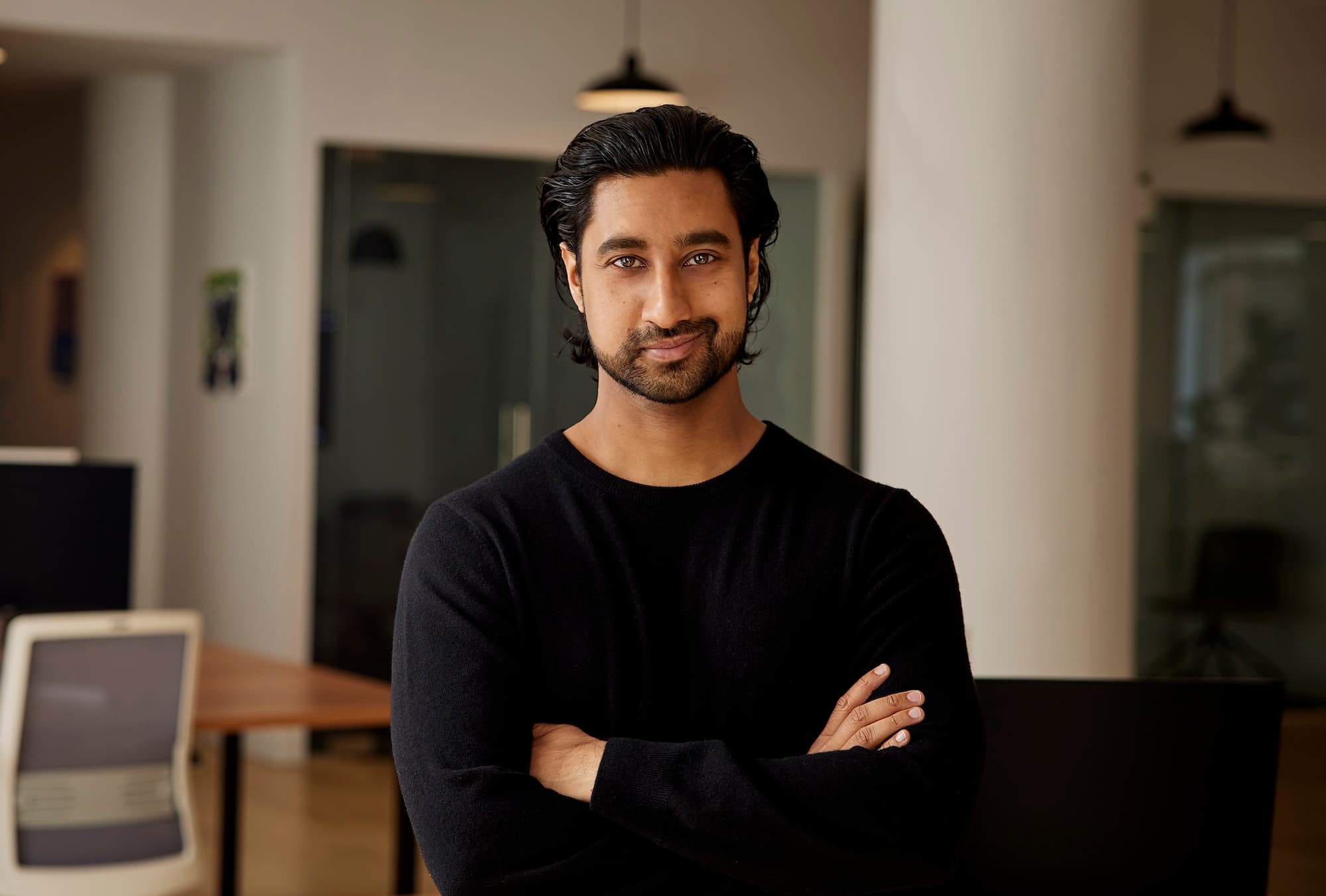 The Rise of Vibe-Coding: Why Cloud Giants are Integrating AI App Builders into Private Clouds
